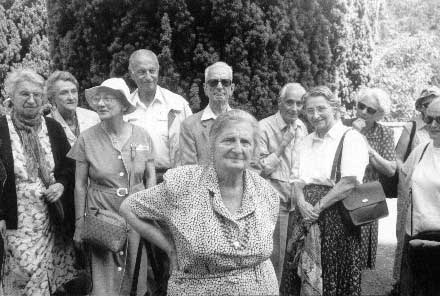 Des membres du Groupe F & O à Saint-Saturnin (juillet 2000) Des membres du Groupe F & O à Saint-Saturnin (juillet 2000)